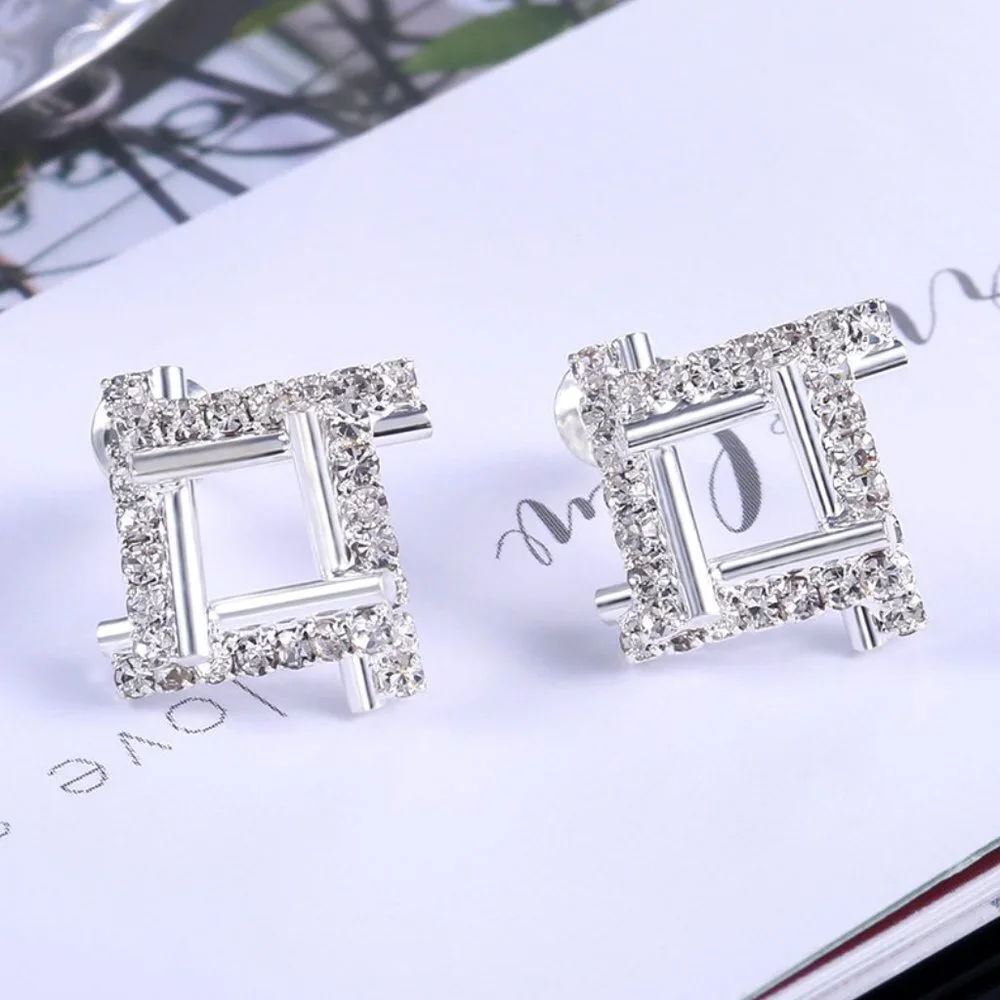 ⚡ Classic Cubic Zirconia Wedding Stud Earrings for Women, FB16FA1007